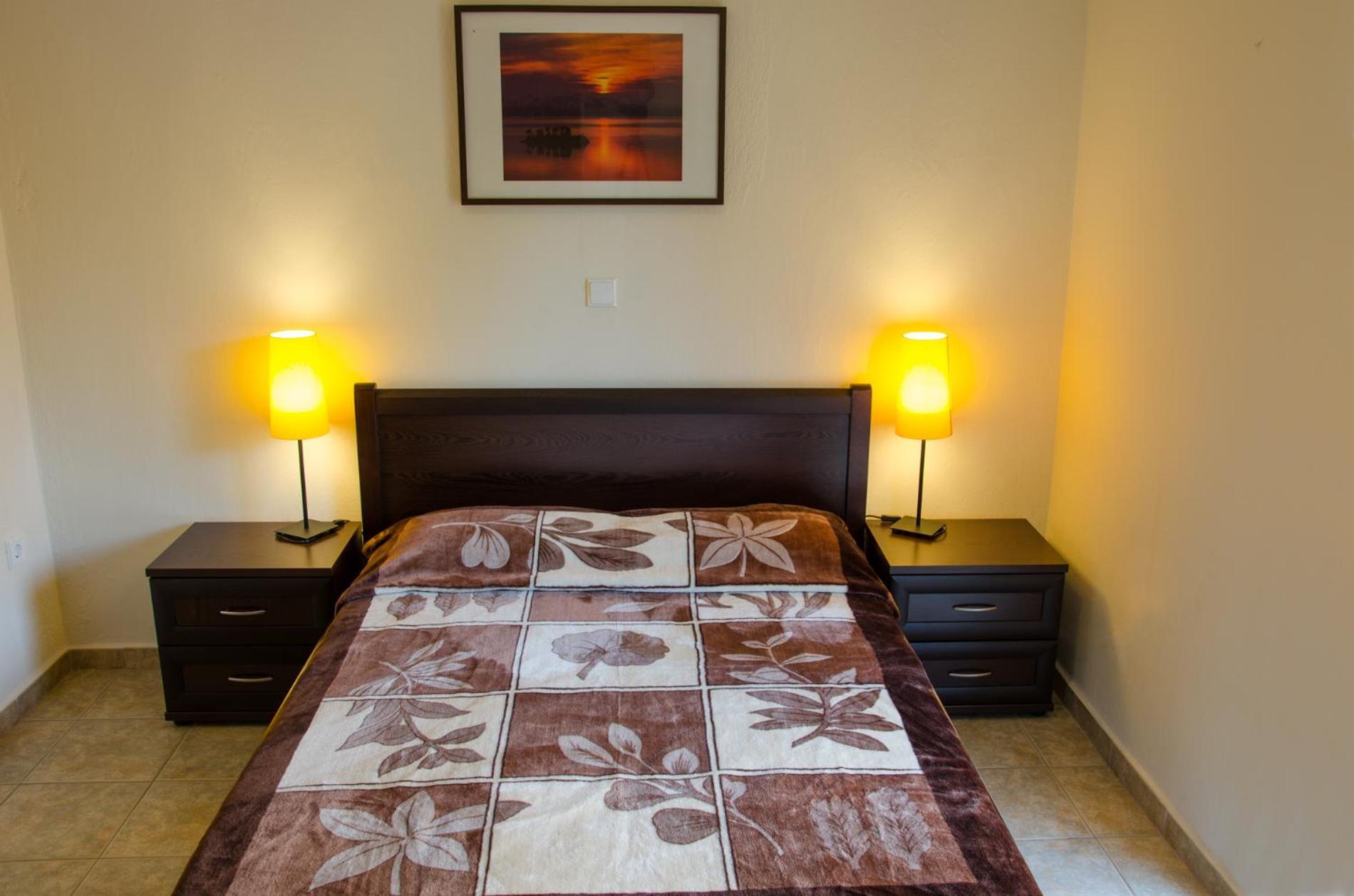 Sunset Studios Toroni Luaran gambar