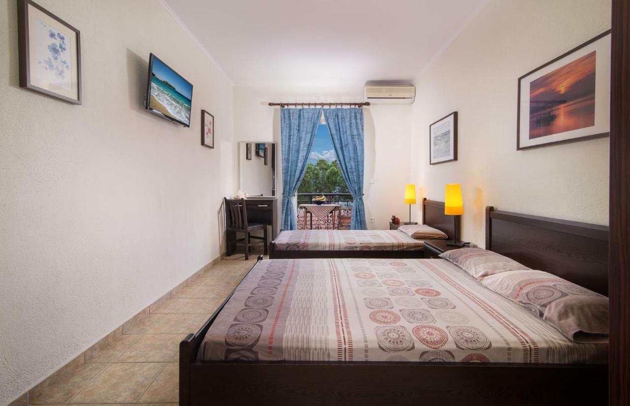Sunset Studios Toroni Luaran gambar